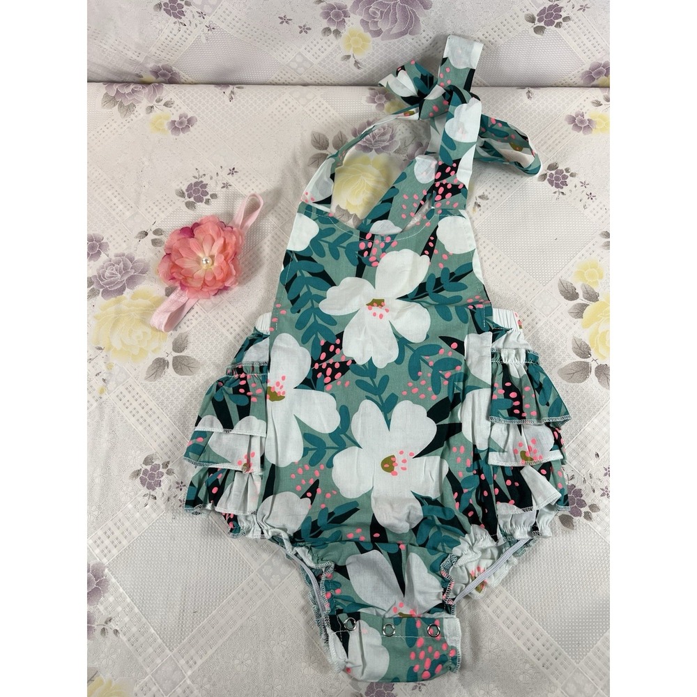 NWT  Floral Flowers Ruffle  Sunsuit Romper ‎ Size (L) 12/18 Months  Baby
